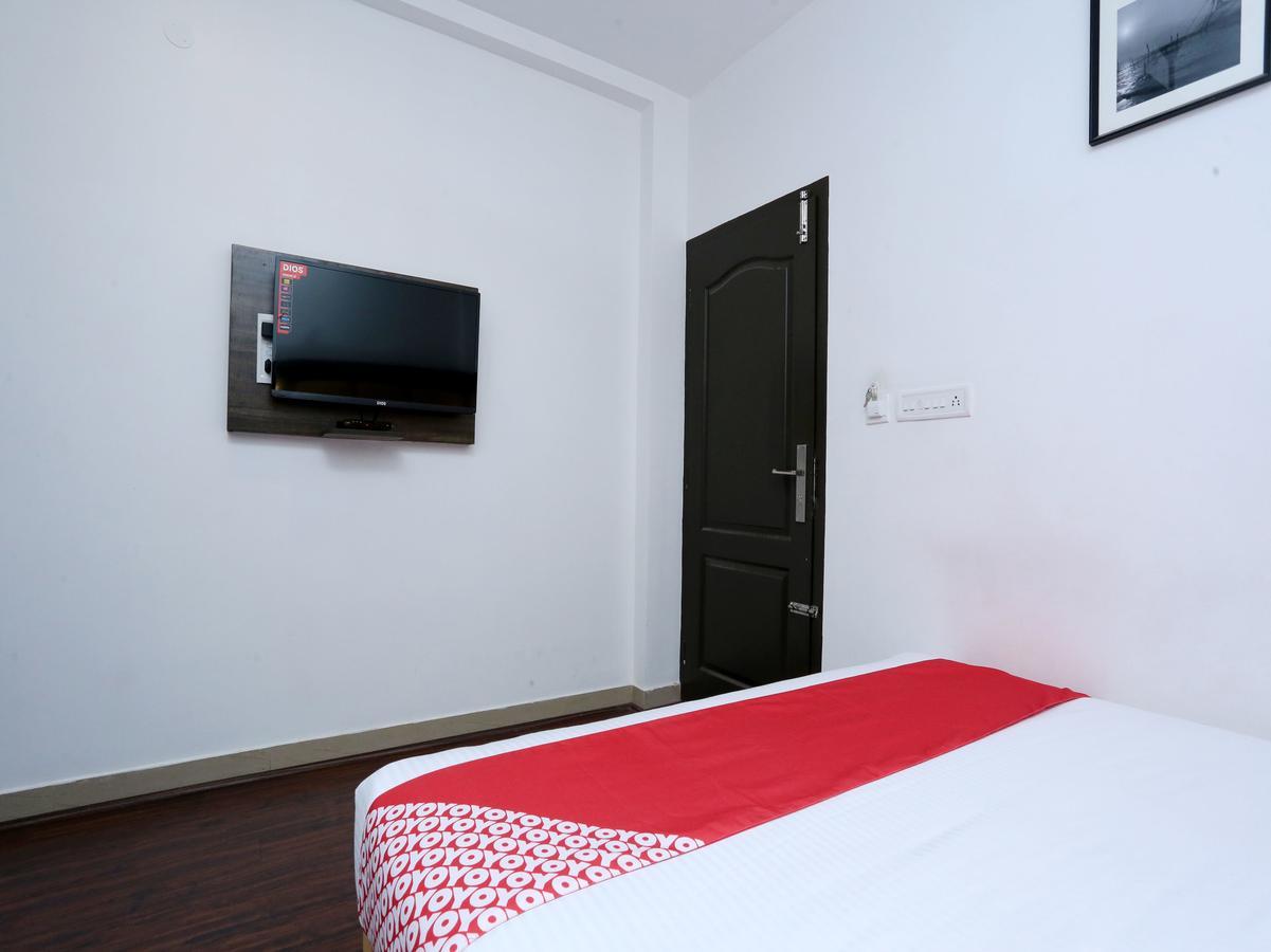 Hotel Qube Kochi Buitenkant foto